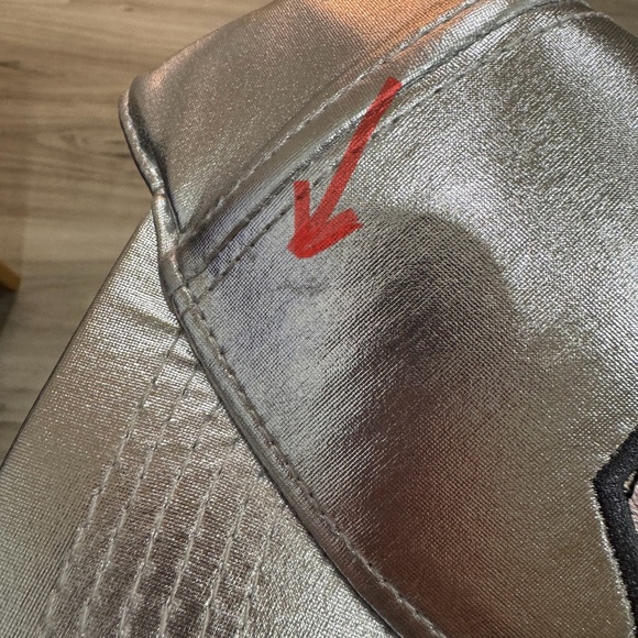 Difuzed - Disney Frozen 2 Elsa Adjustable Cap, Unisex, Silver/metallic fabric - Picture 6 of 6